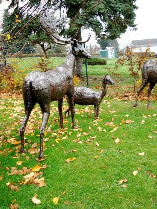 Pferd Metallskulptur Hirschfamilie maridadi art